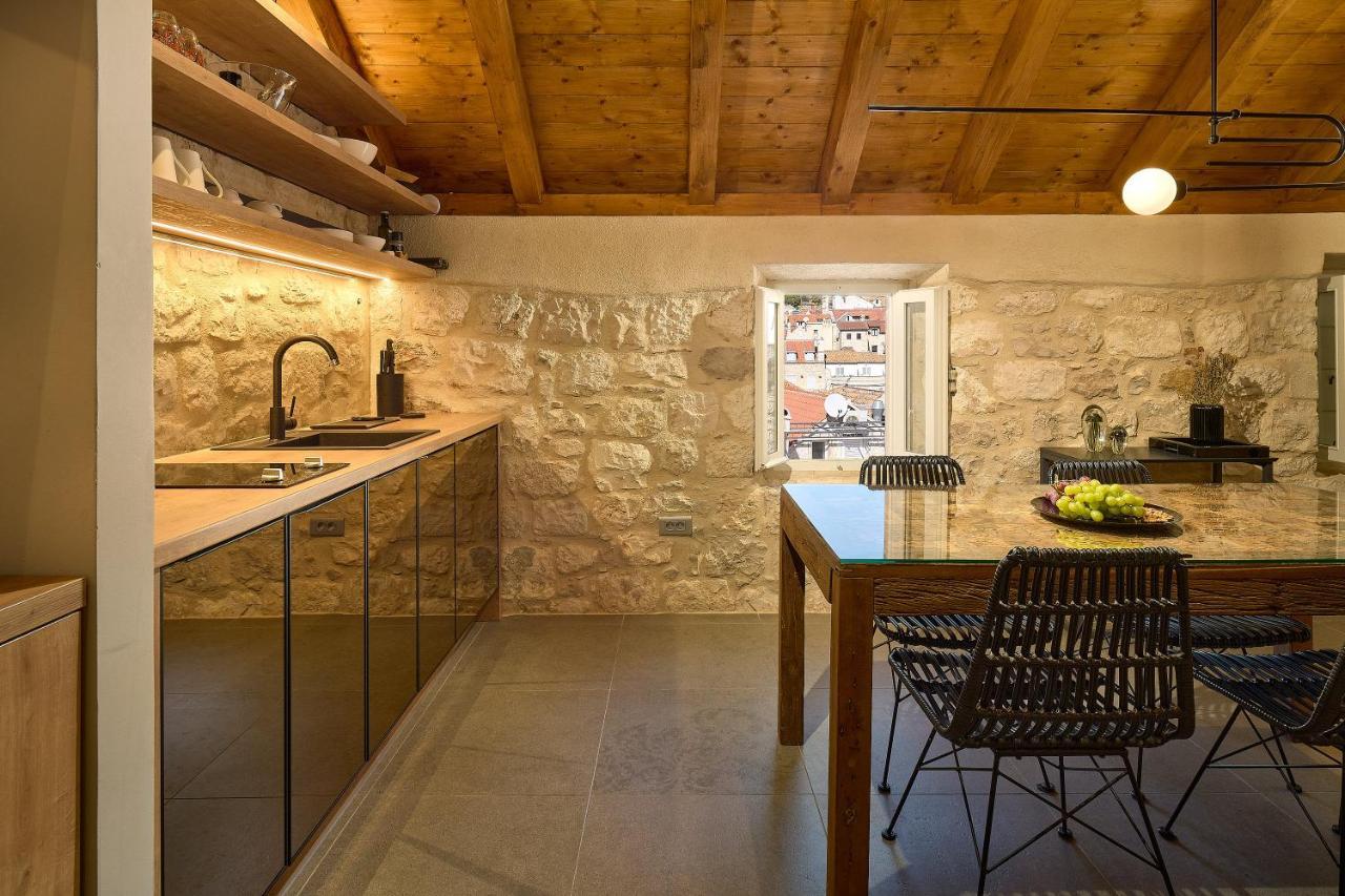 History Hvar Design Heritage Suites Hvar Town Esterno foto